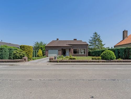                                         Bungalow te koop in Sijsele, € 375.000
