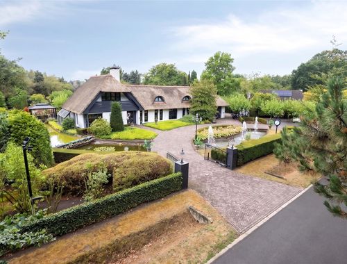                                         Villa à vendre à Neerpelt, € 1.695.000
