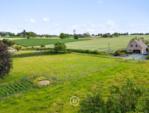                                         Terrain à bâtir à vendre à Elingen, € 315.000
