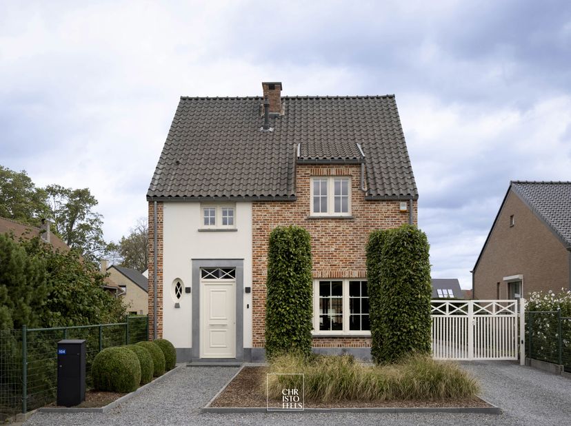 Huis te koop in Postweg 104,
                    3620 Lanaken