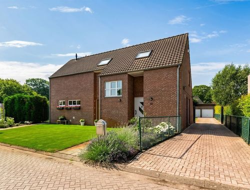                                         Eengezinswoning te koop in Weelde, € 595.000
