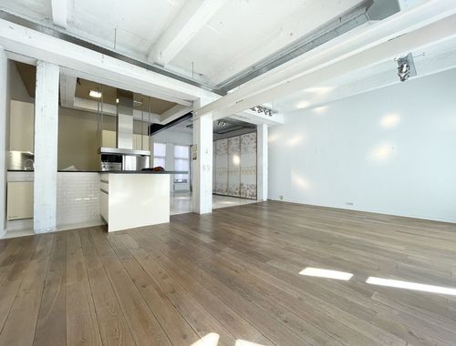                                         Appartement te huur in Schaarbeek, € 2.550
