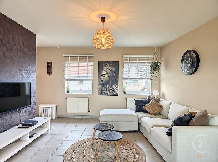 Op zoek naar een ruim en verzorgd appartement op een rustige locatie in Westende? Dit instapklare appartement van 100 m² beschikt over twee slaapkamer