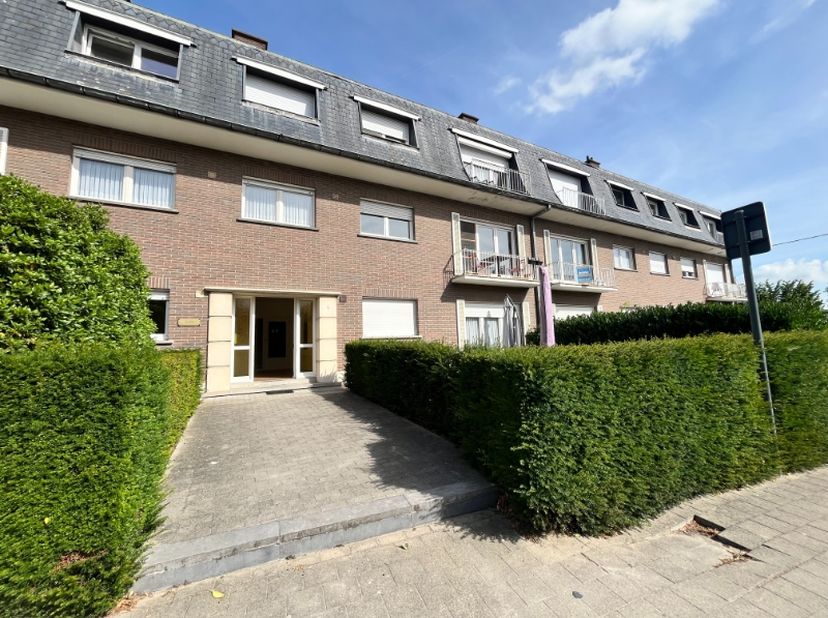 Op zoek naar een ruim appartement met charme, veel lichtinval én een uitstekende ligging?&amp;nbsp;<br />
Met een bewoonbare oppervlakte van maar liefst 1