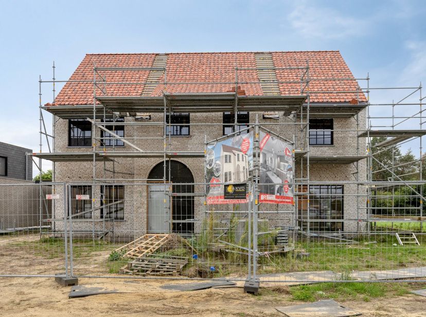 Project te koop in Kopberg 5,
                    2490 Balen