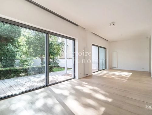                                         Appartement à vendre à Ixelles, € 830.000
