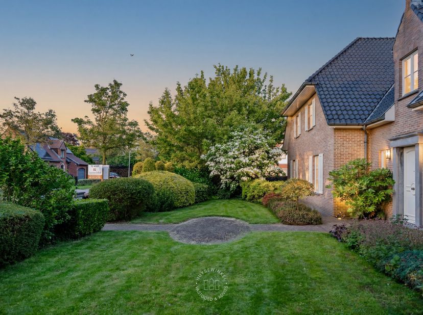 Maison à vendre à Ommegangstraat 68,
                    9080 Lochristi