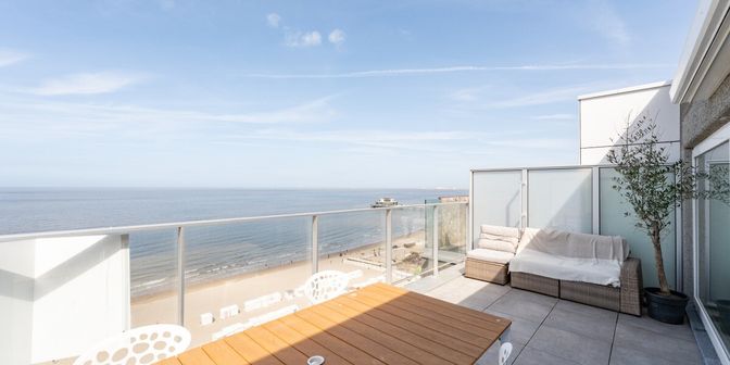 Appartement te koop in Zeedijk 158 bus 11AB, 8370 Blankenberge