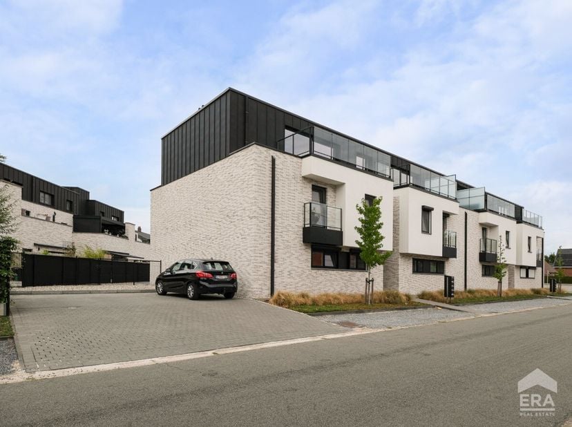 Appartement te koop
                    in 3930 Hamont