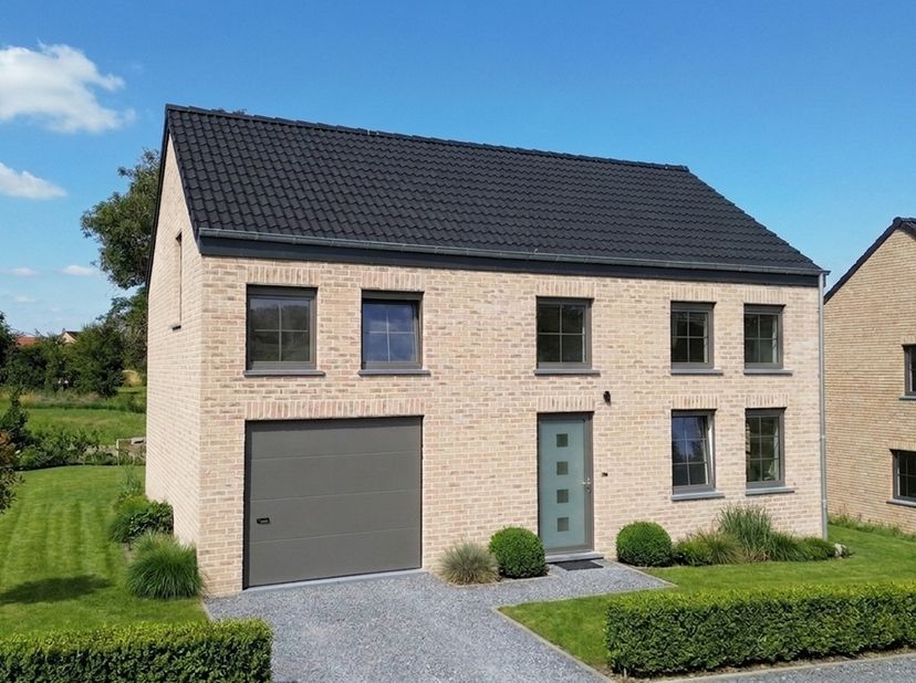 Huis te koop in Rue des Faches 15,
                    5560 Ciergnon
