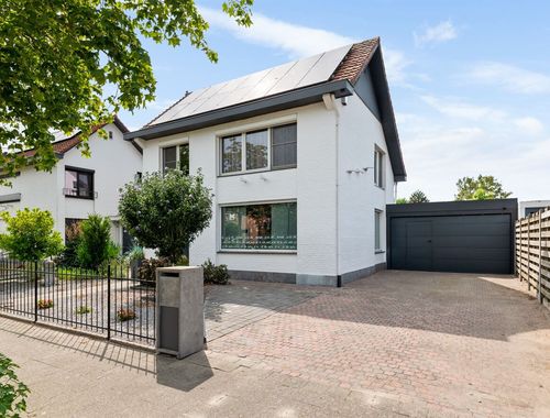                                         Eengezinswoning te koop in Wuustwezel, € 579.000
