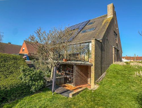                                         Villa te koop in Koksijde, € 675.000
