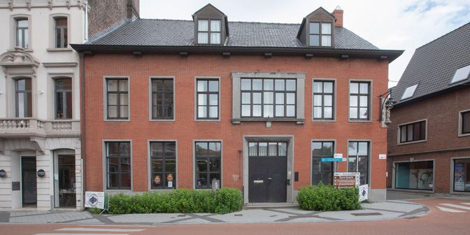 Bedrijfsvastgoed te koop in Marktstraat 10, 9990 Maldegem