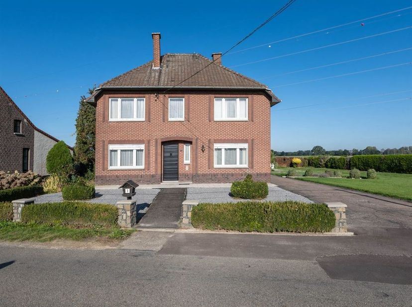 Huis te koop in Belestraat 3,
                    3640 Kinrooi