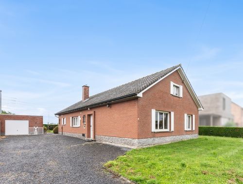                                         Eengezinswoning te koop in Olsene, € 279.000
