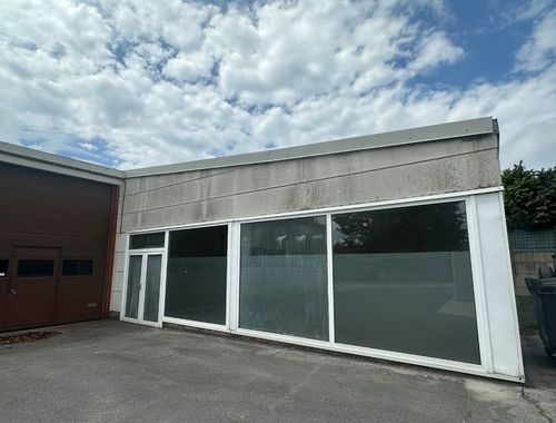                                         Opslagplaats te huur in Evergem, € 400
