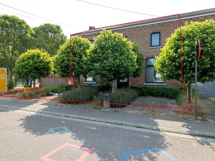 Huis te koop in Handelsstraat 6,
                    3401 Waasmont