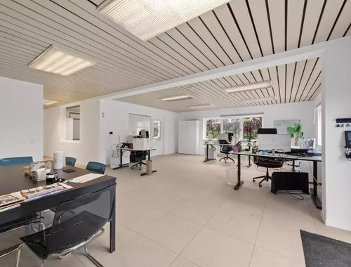                                         Bureaux à louer à Grimbergen, € 4.500
