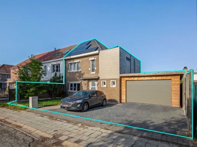 Huis te koop in Parklaan 2,
                    2830 Willebroek
