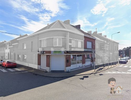                                         Immeuble d'appartements à vendre à Châtelineau, € 274.900
