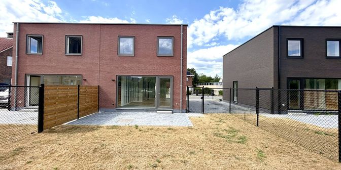Maison à louer à Romain Defeuterstraat 9B, 3970 Leopoldsburg