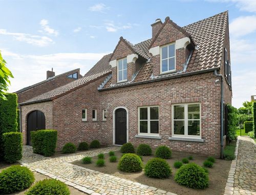                                         Eengezinswoning te koop in Lichtaart, € 525.000
