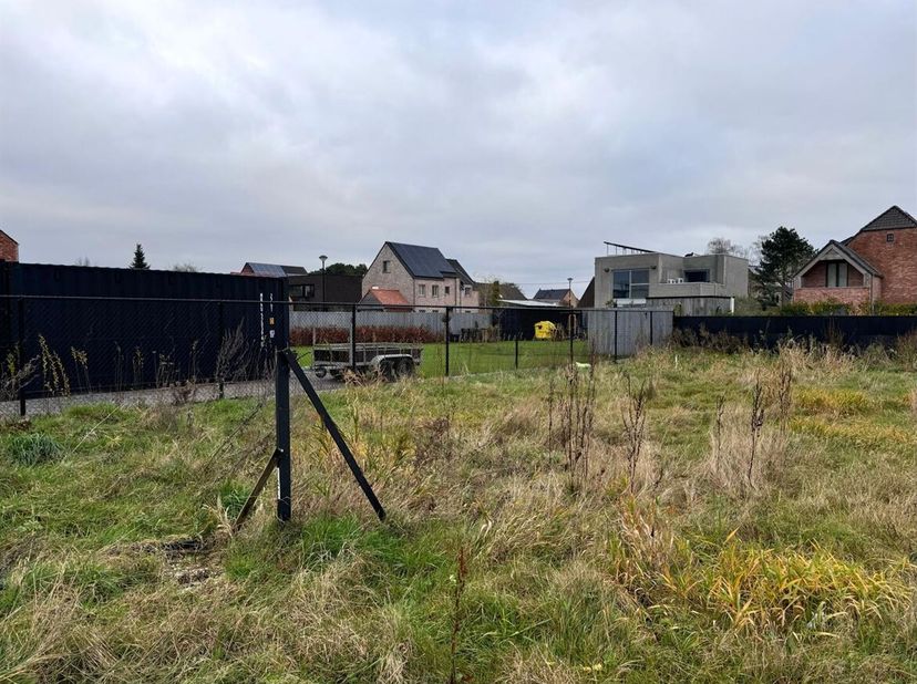 Terrain à bâtir pour développement ouvert à Geel (Lot 21).<br />
Ce terrain à bâtir bien situé est approprié pour un développement ouvert et a une sup
