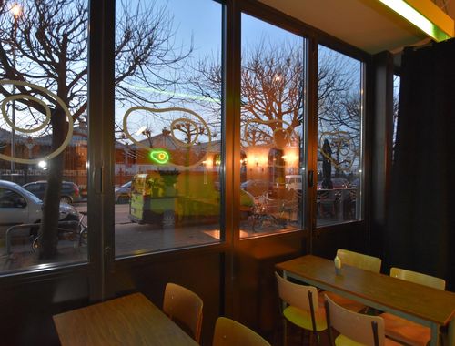                                        Handelszaak te koop in Antwerpen, € 340.000
