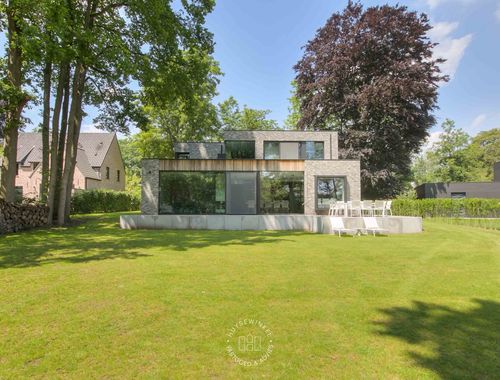                                         Villa à louer à Lokeren, € 3.250

