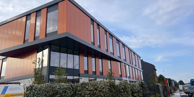 Bien professionnel à louer à Oefenpleinstraat 3, 9050 Gentbrugge