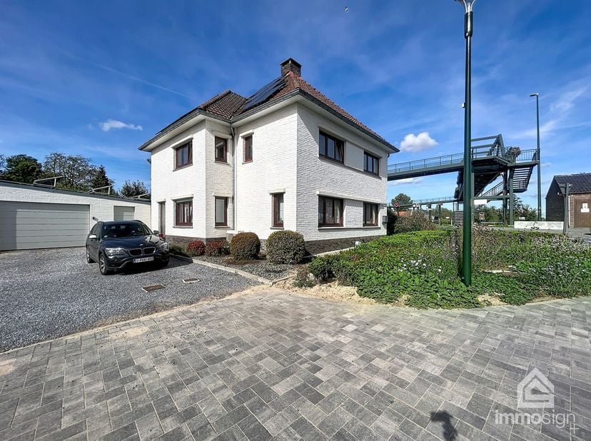 Huis te koop in Heuvelstraat 67,
                    3950 Bocholt
