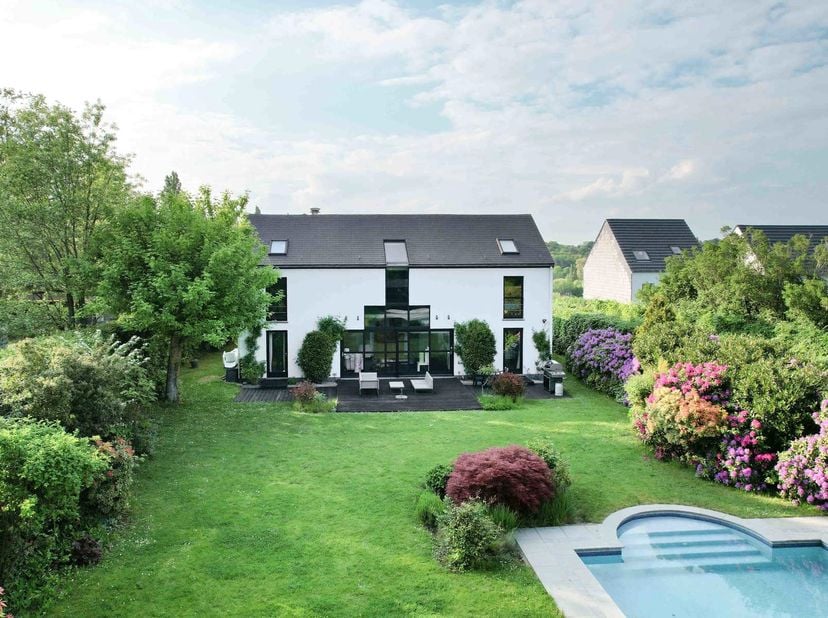 Maison à vendre à Rue du Champ des Vignes 4,
                    1380 Lasne-Chapelle-Saint-Lambert