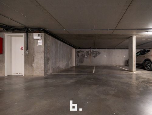                                         Place de stationnement à vendre à Sint-Andries, € 13.500
