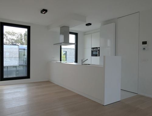                                         Appartement te huur in Nevele, € 1.150
