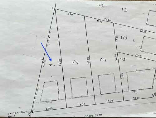                                         Terrain à bâtir à vendre à Aaigem, € 180.000
