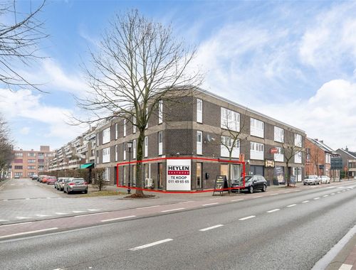                                         Bâtiment commercial à vendre à Heppen, € 149.000
