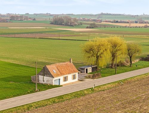                                        Woning te koop in Nieuwkerke, € 210.000
