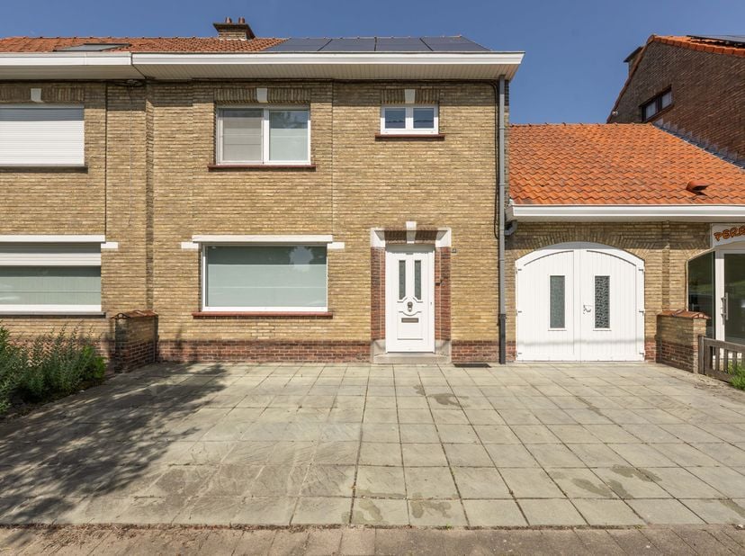 Maison à vendre
                    à 8760 Meulebeke