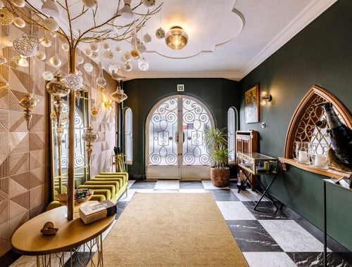                                         Hotel te koop in Mechelen, € 1.195.000
