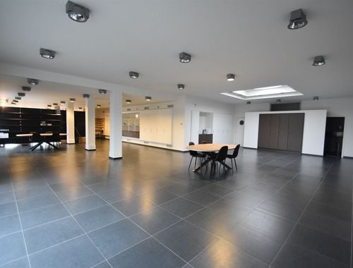                                         Kantoor te huur in Houthalen, € 1.850
