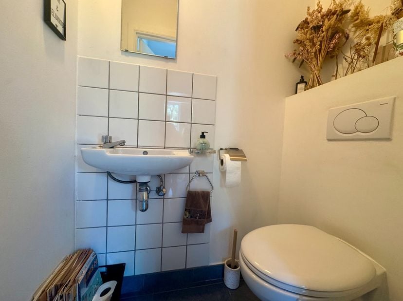 Ruime open bebouwing met 3 slaapkamers en zonnige tuin te huur in Hasselt.<br />
<br />
Op zoek naar een lichtrijke en energiezuinige woning op een ui