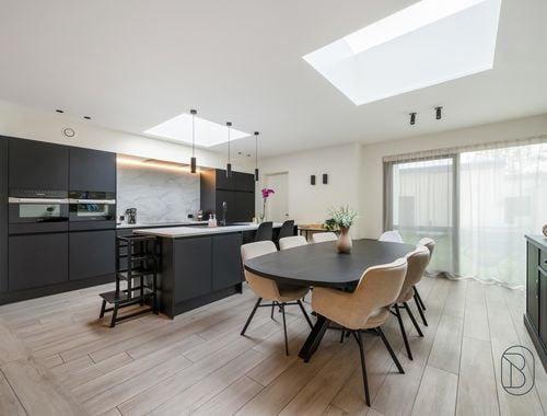                                         Woning te koop in Berchem, € 350.000
