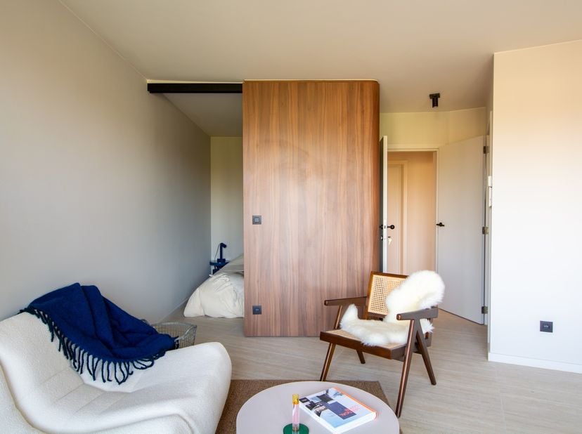 LAATSTE WOOUNIT BESCHIKBAAR!&amp;nbsp;<br />
<br />
Volledig vernieuwde studio op een toplocatie aan het UZ Gent!<br />
Bent u op zoek naar een volledig v