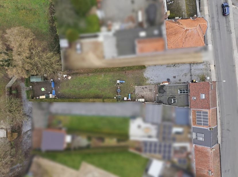 In Rummen vinden we langs de Ketelstraat ter hoogte van nummer 99 deze gezellige gezinswoning terug op een perceel van 7a45ca.<br />
Rummen is een zee