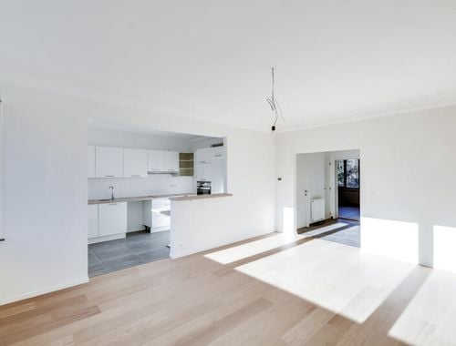                                         Appartement te huur in Ukkel, € 1.450
