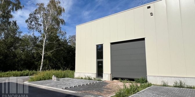 Bedrijfsvastgoed te huur in Troisdorflaan 24, 3600 Genk