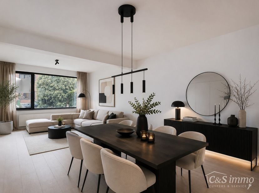Deze smaakvol gerenoveerde woning ligt in de aangename woonwijk Mariaburg, op wandelafstand van winkels en openbaar vervoer. Bij het binnenkomen wordt