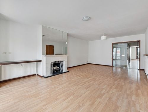                                         Appartement te koop in Kortrijk, € 275.000
