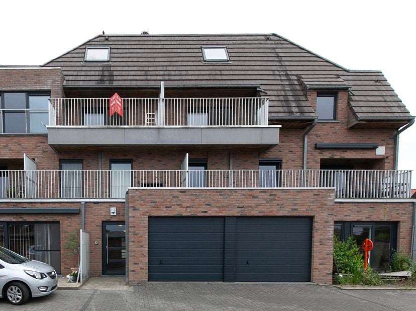 Appartement te koop in Damberdstraat 20 bus 204,
                    8560 Wevelgem