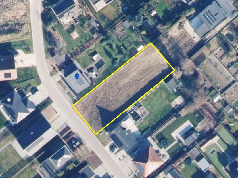 Terrain à vendre
                    à 8700 Tielt